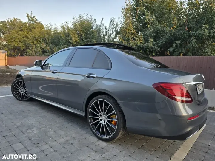 Mercedes-Benz E W213 350 CDI BlueEfficiency Aut