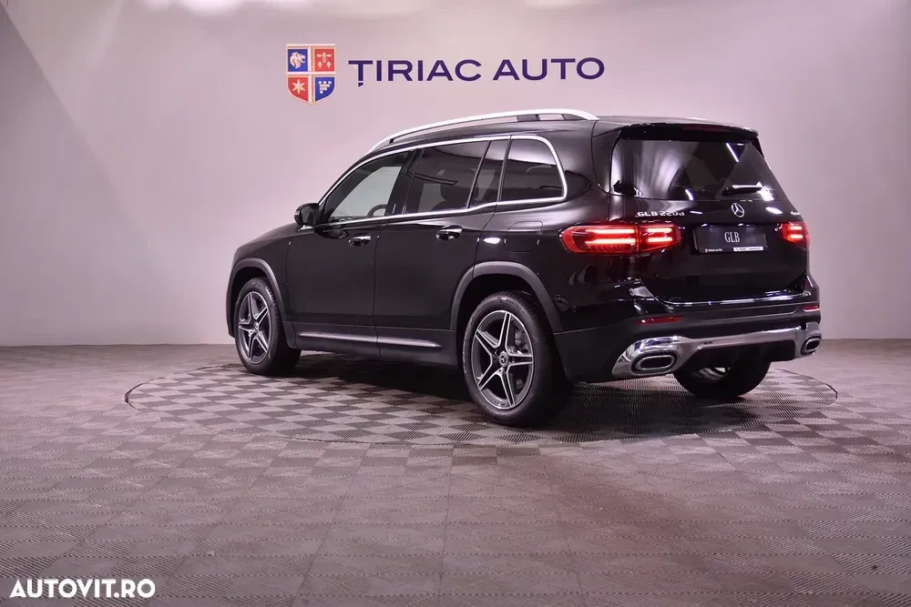 Mercedes-Benz GLB 220 d 4MATIC Aut. — imagine 3