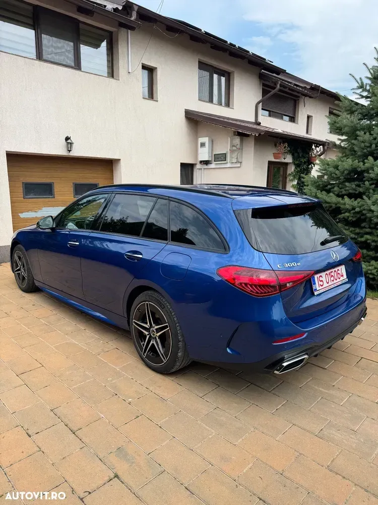 Mercedes-Benz C W206 T-Modell 300 e PHEV — imagine 5