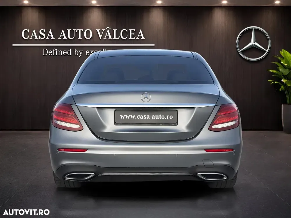 Mercedes-Benz E 220 d 4MATIC Aut. — imagine 4