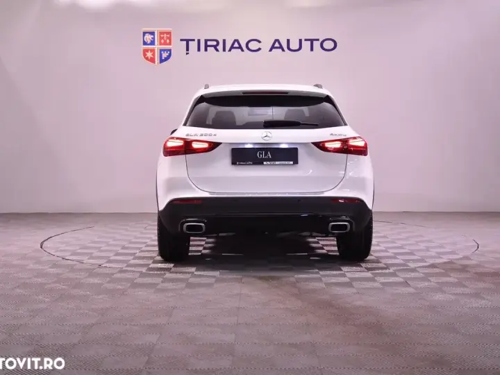 Mercedes-Benz GLA H247