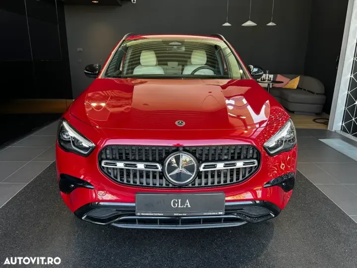 Mercedes-Benz GLA H247 220 4MATIC MHEV Aut.