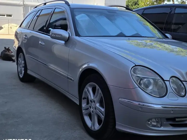 Mercedes-Benz E W211