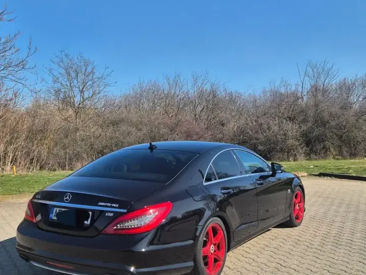 Mercedes-Benz CLS C218 350 CDI DPF BlueEFFICIENCY 7G-TRONIC