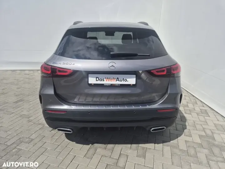 Mercedes-Benz GLA 250 e