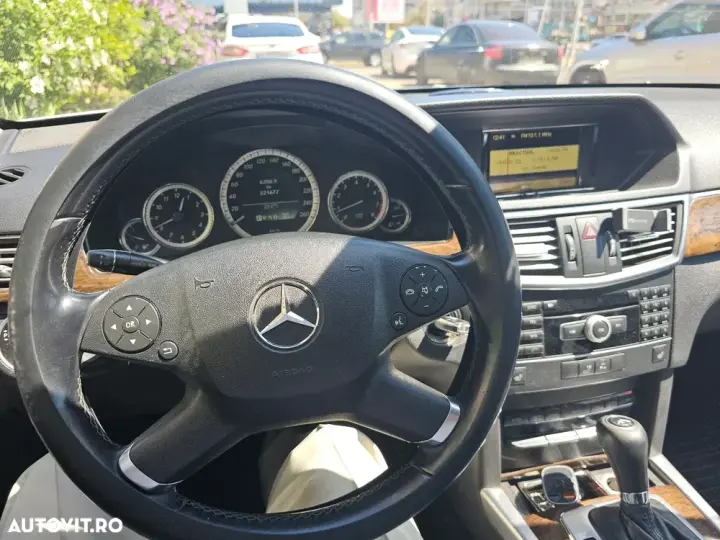 Mercedes-Benz E W212