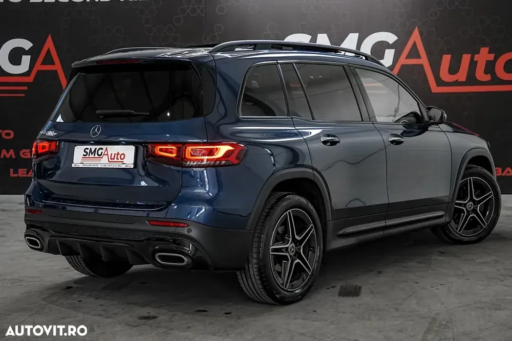 Mercedes-Benz GLB 200 7G-DCT AMG Line — imagine 5
