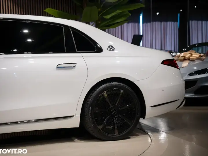 Mercedes-Benz S Maybach