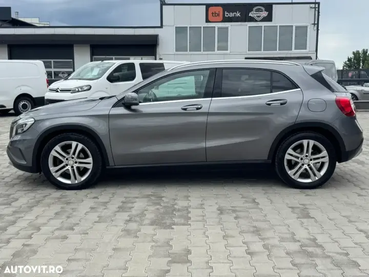 Mercedes-Benz GLA X156 220 CDI 4MATIC 7G-DCT Urban