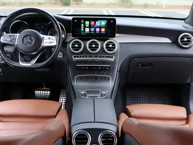 Mercedes-Benz GLC X253 200 4MATIC 9G-TRONIC AMG Line