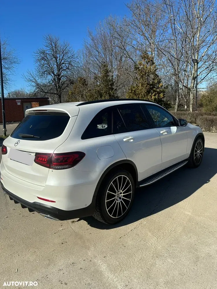 Mercedes-Benz GLC 300 d 4MATIC 9G-TRONIC — imagine 3