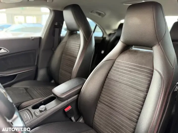 Mercedes-Benz CLA 200 C117