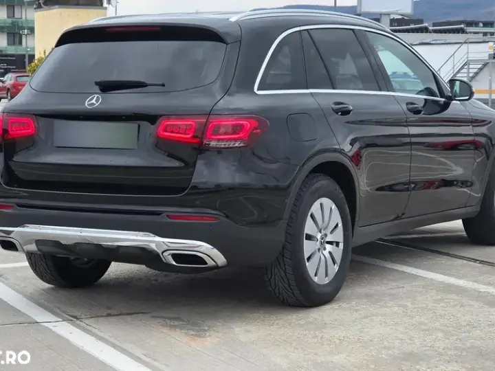 Mercedes-Benz GLC 220 d 4MATIC 9G-TRONIC