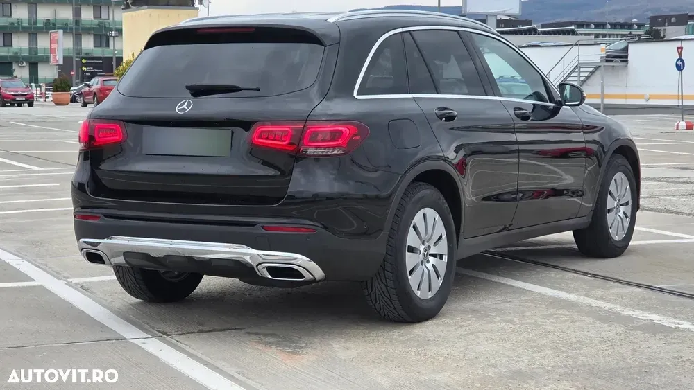 Mercedes-Benz GLC 220 d 4MATIC 9G-TRONIC — imagine 4