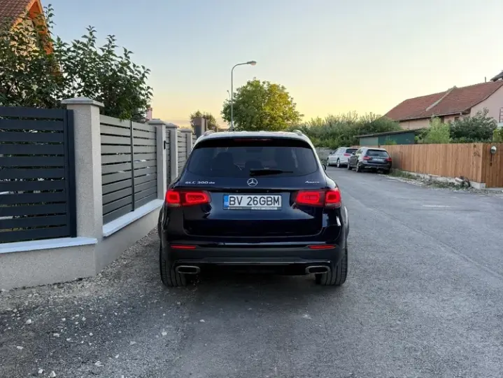 Mercedes-Benz GLC X253 300 de 4Matic 9G-TRONIC AMG Line Plus