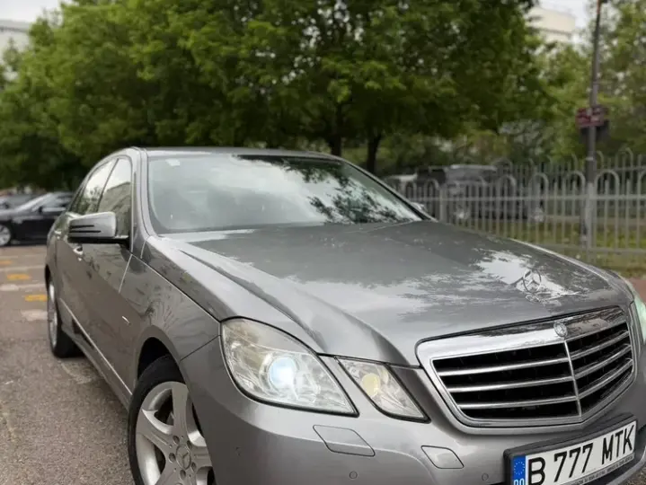Mercedes-Benz E W212