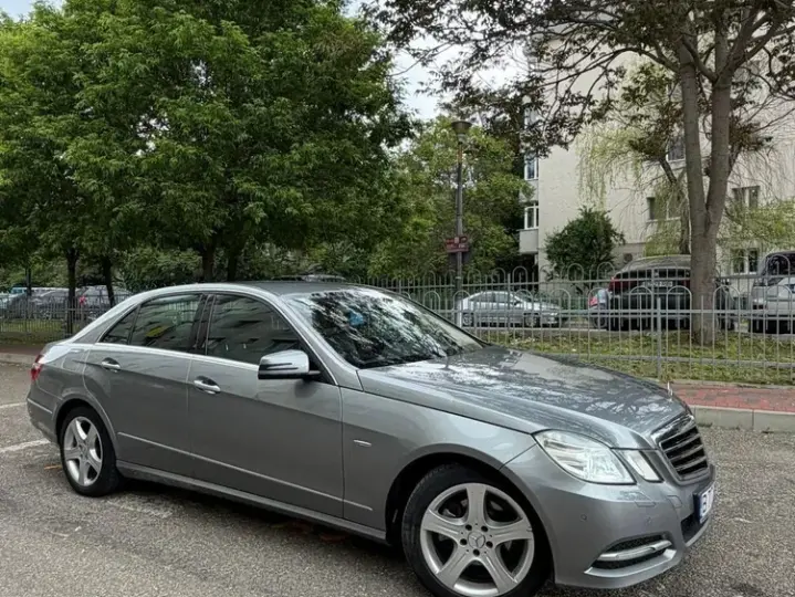 Mercedes-Benz E W212