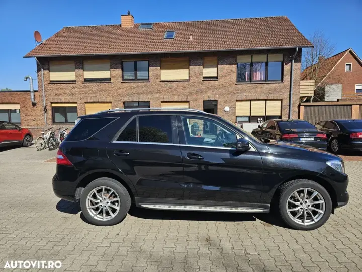 Mercedes-Benz ML W166