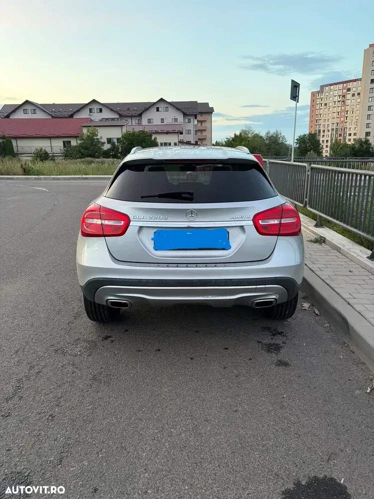 Mercedes-Benz GLA X156 220 d 4MATIC 7G-DCT — imagine 3