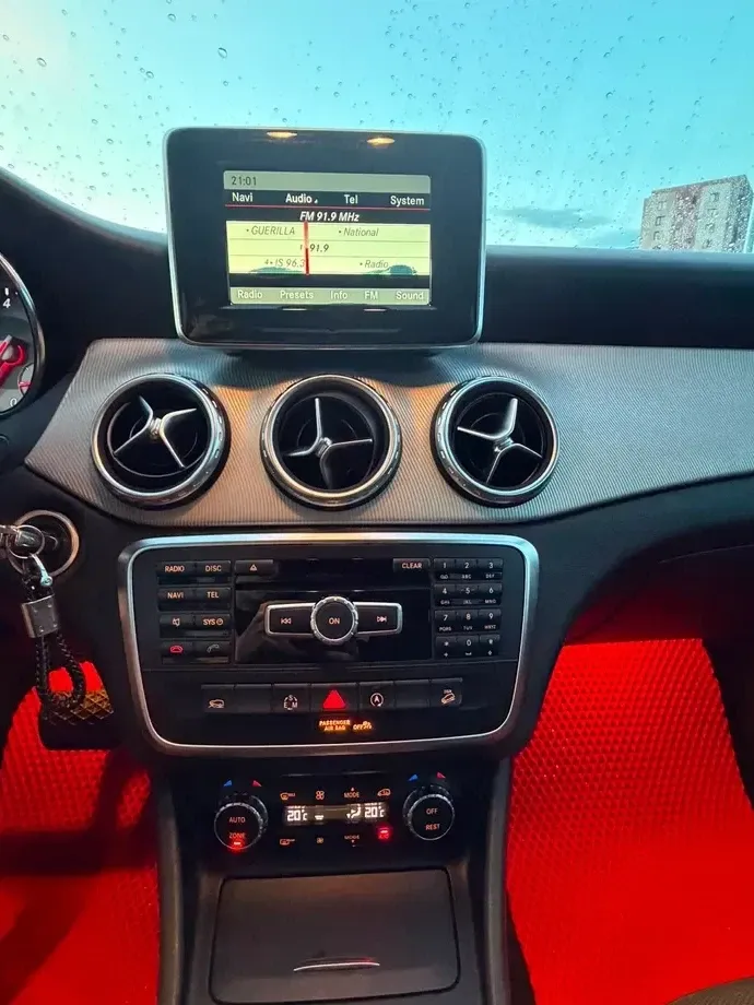 Mercedes-Benz GLA X156 220 d 4MATIC 7G-DCT — imagine 6