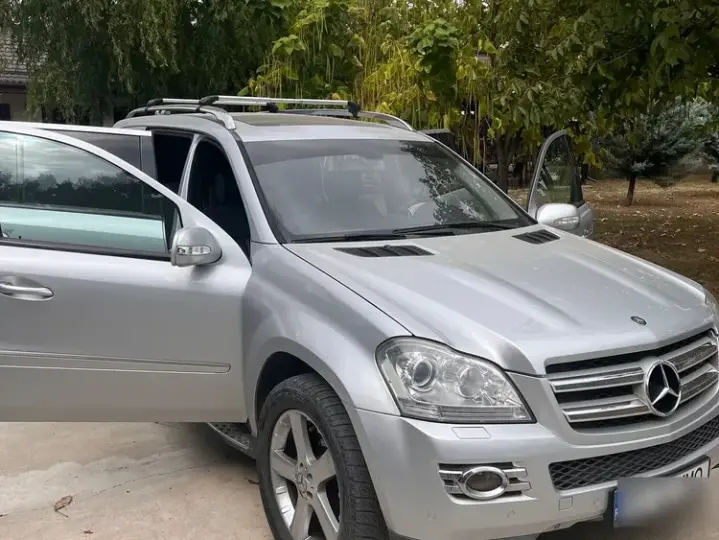 Mercedes-Benz GL