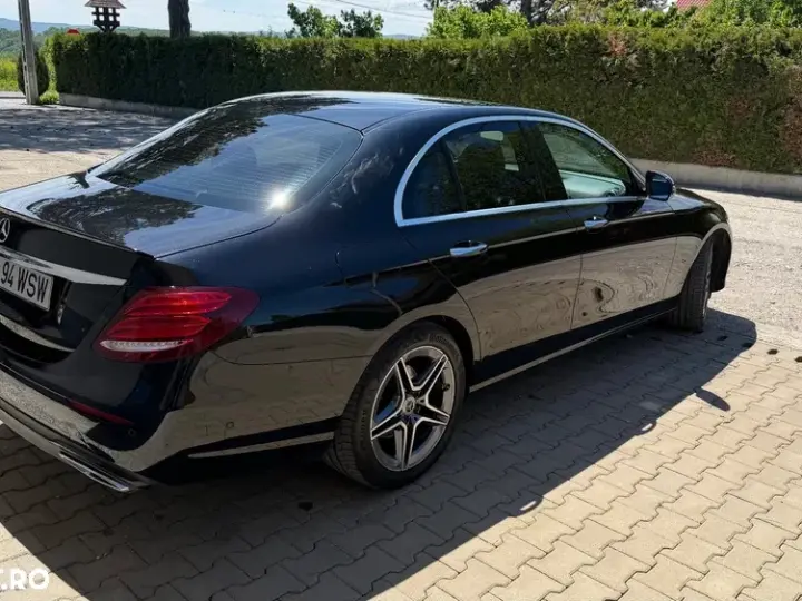 Mercedes-Benz E W213 300 d 9G-TRONIC Avantgarde