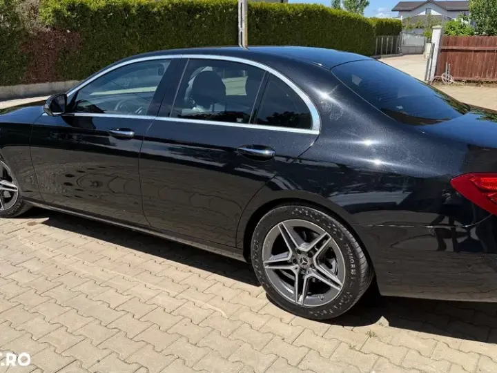 Mercedes-Benz E W213 300 d 9G-TRONIC Avantgarde