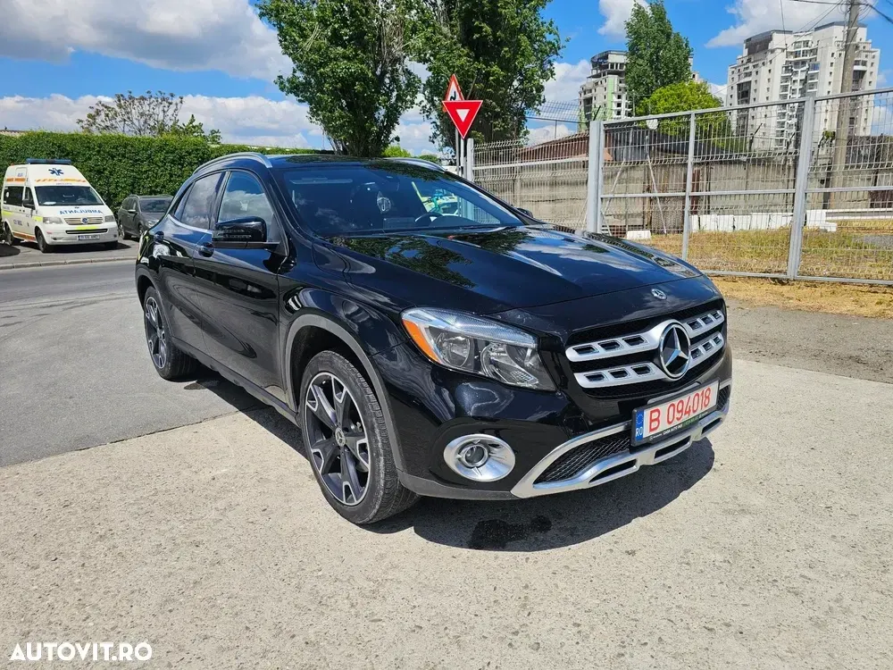 Mercedes-Benz GLA X156 — imagine 3