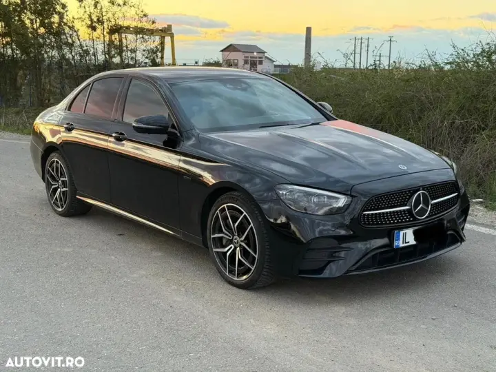 Mercedes-Benz E W213 300