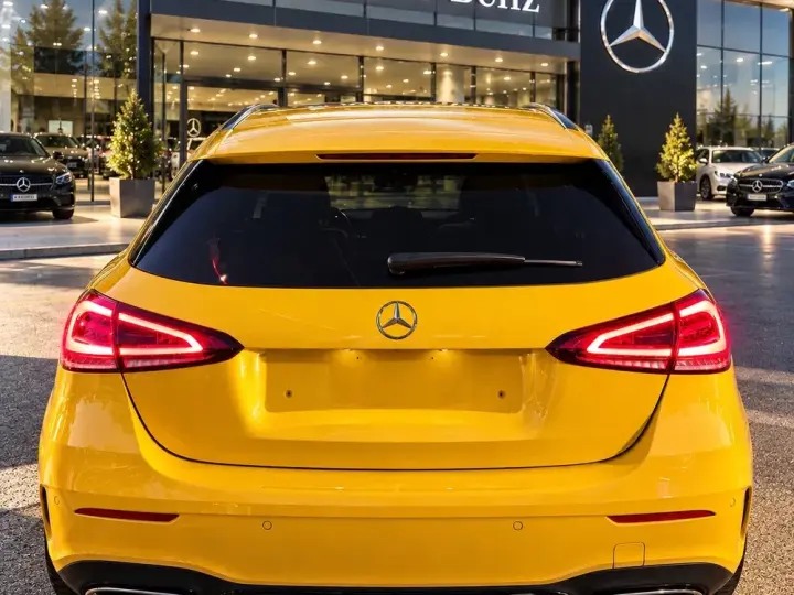 Mercedes-Benz A 180 W177/V177