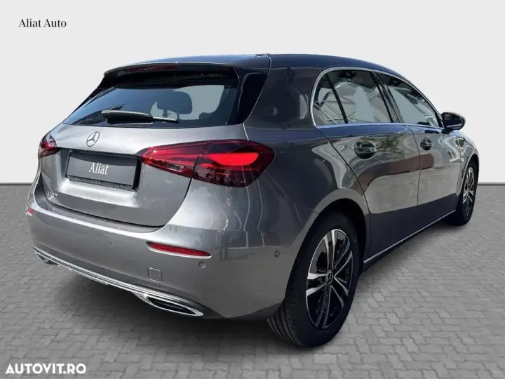 Mercedes-Benz A 180 W177/V177