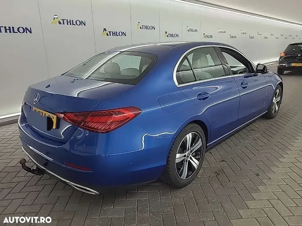 Mercedes-Benz C W206 200 9G-TRONIC AMG Line — imagine 2