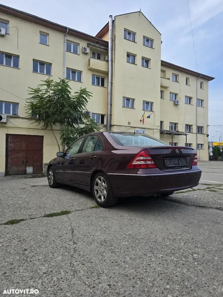 Mercedes-Benz C W203 220 CDI Automatik Elegance — imagine 4