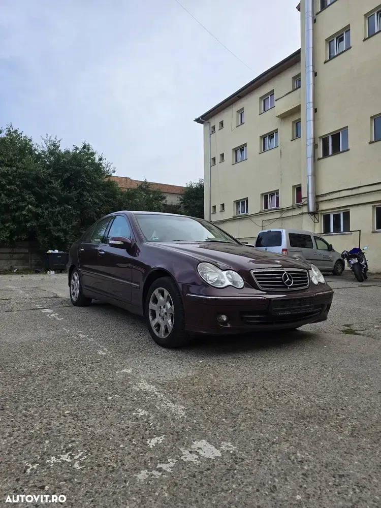 Mercedes-Benz C W203 220 CDI Automatik Elegance — imagine 2