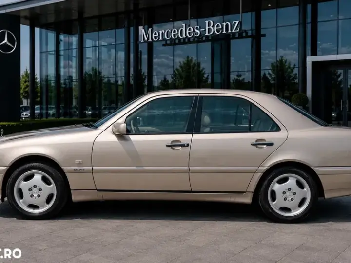 Mercedes-Benz C W202