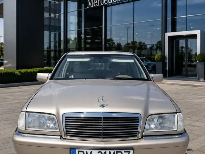 Mercedes-Benz C W202