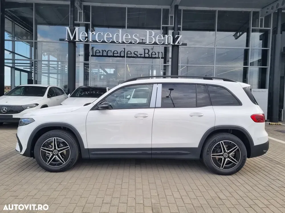 Mercedes-Benz EQB 250+ AMG Line — imagine 2