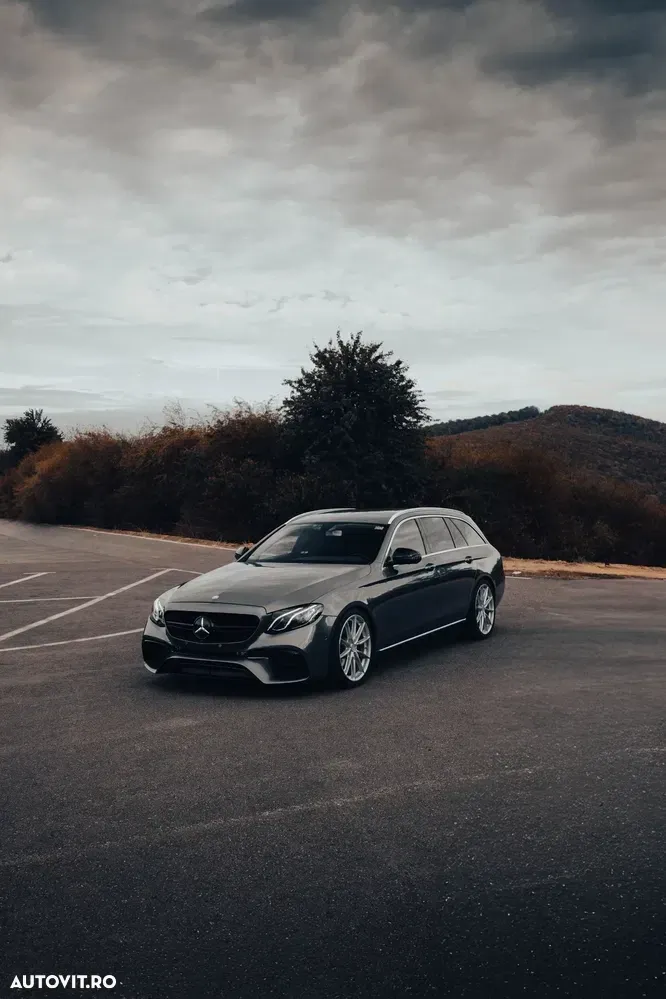 Mercedes-Benz E W213 220 d 9G-TRONIC AMG Line — imagine 3