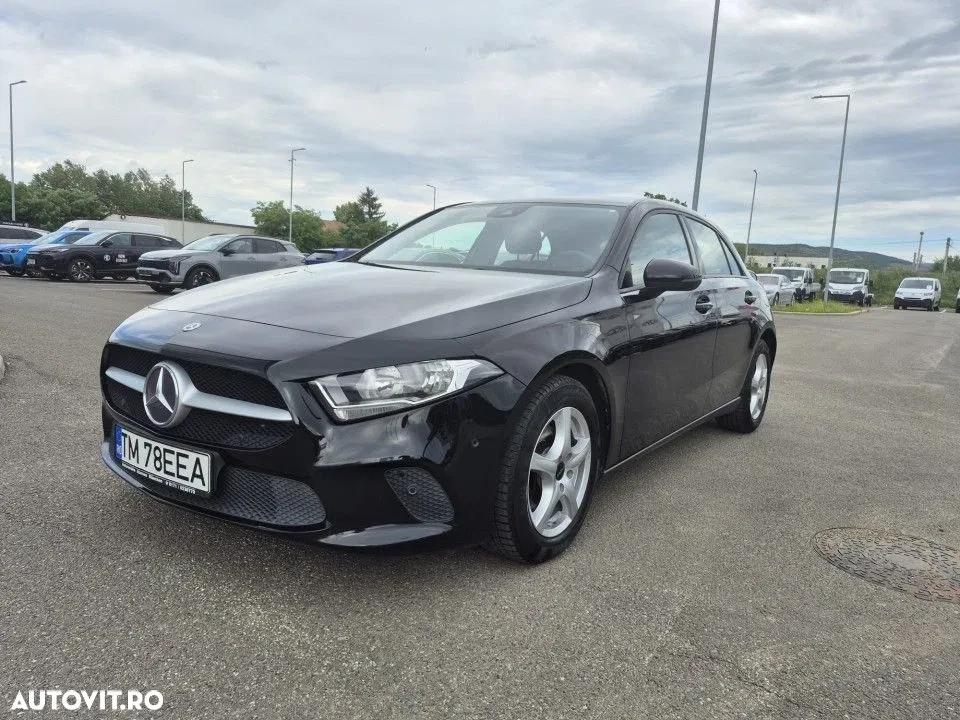 Mercedes-Benz A 180 W177/V177