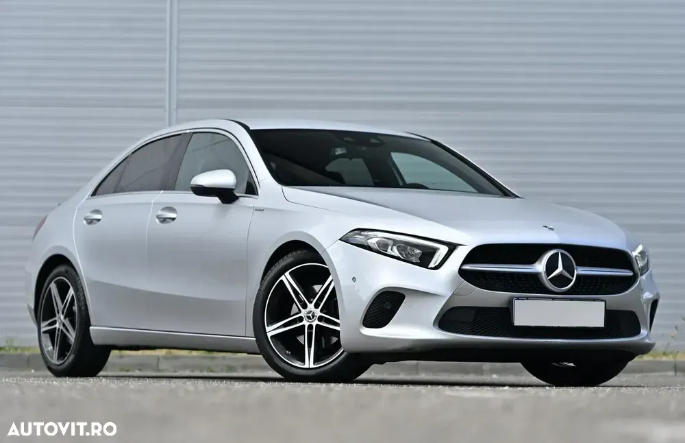 Mercedes-Benz A 200 W177/V177 d Sedan Edition — imagine 3
