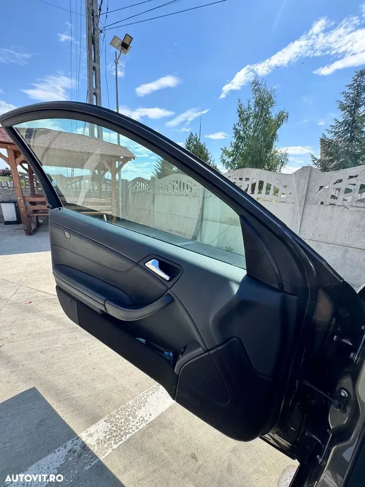 Mercedes-Benz CLC 160 BlueEFFICIENCY — imagine 6