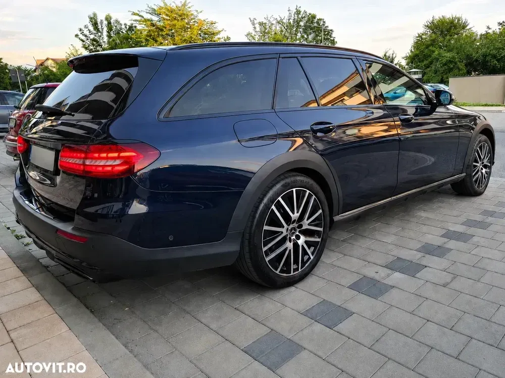 Mercedes-Benz E W213 220 d T-Modell 4MATIC Aut — imagine 4