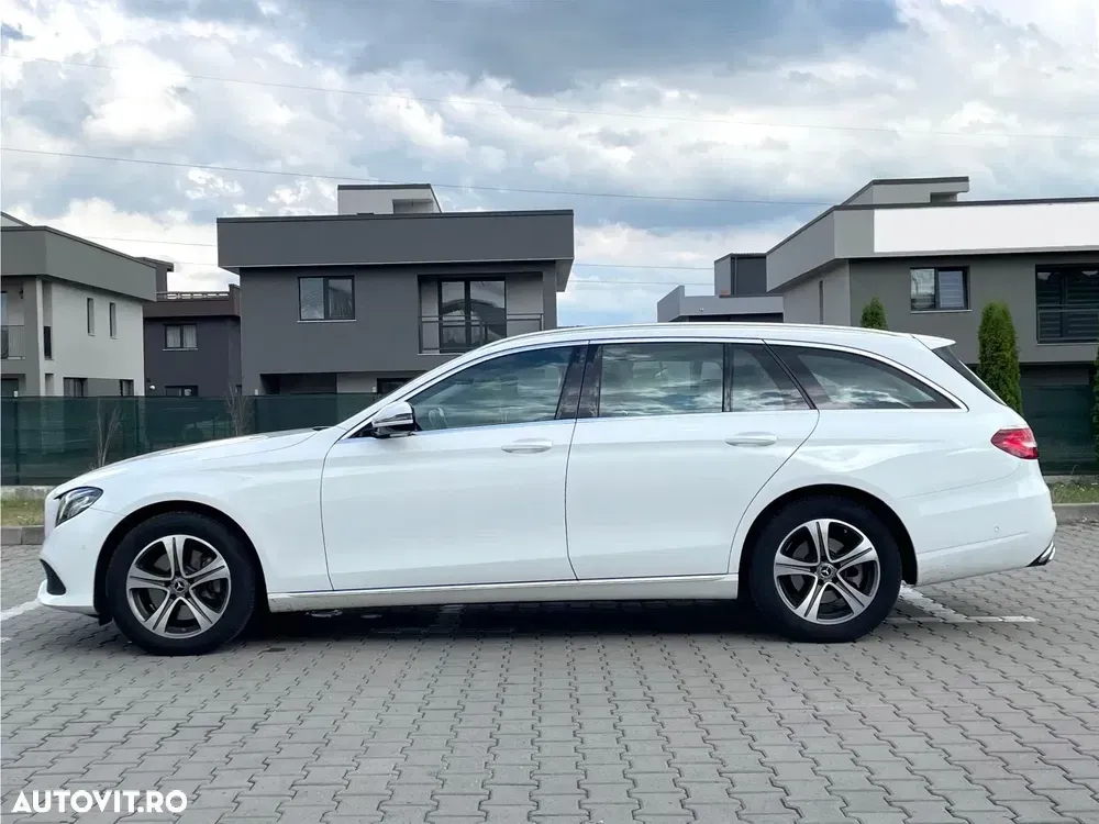 Mercedes-Benz E W213 220 d 4Matic 9G-TRONIC Avantgarde — imagine 2