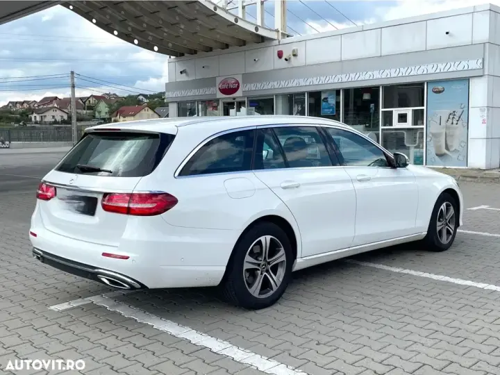 Mercedes-Benz E W213 220 d 4Matic 9G-TRONIC Avantgarde