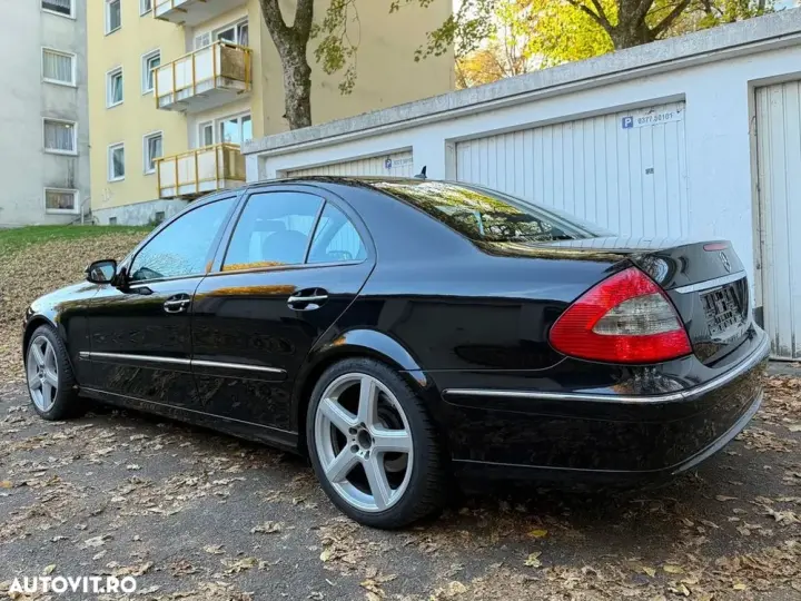 Mercedes-Benz E W211 220 CDI