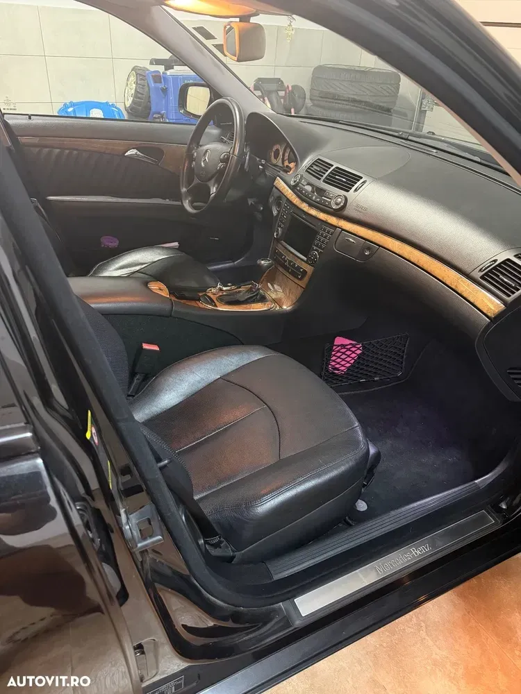 Mercedes-Benz E W211 — imagine 5