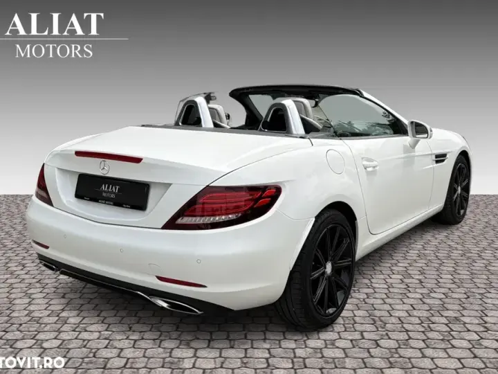 Mercedes-Benz SLC