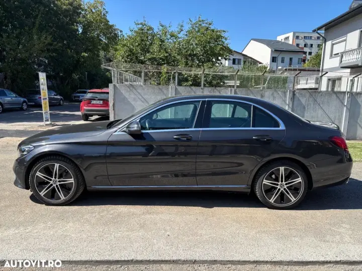 Mercedes-Benz C W205 300 e 9G-TRONIC Avantgarde