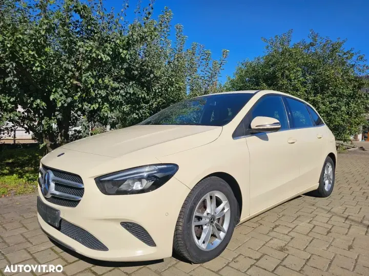 Mercedes-Benz B 180 W247