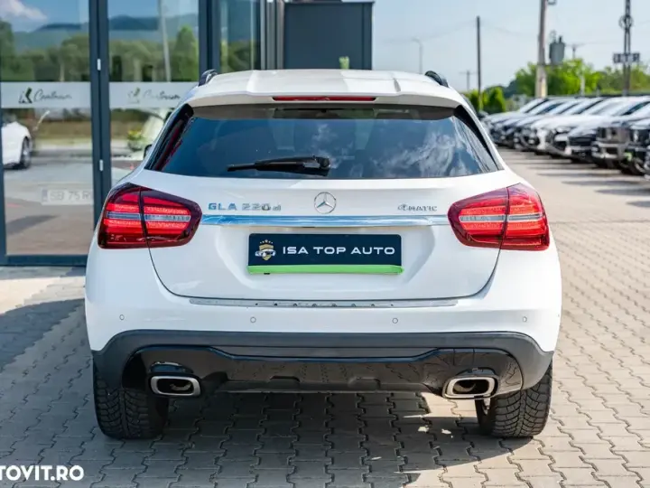 Mercedes-Benz GLA X156 220 d 4MATIC 7G-DCT